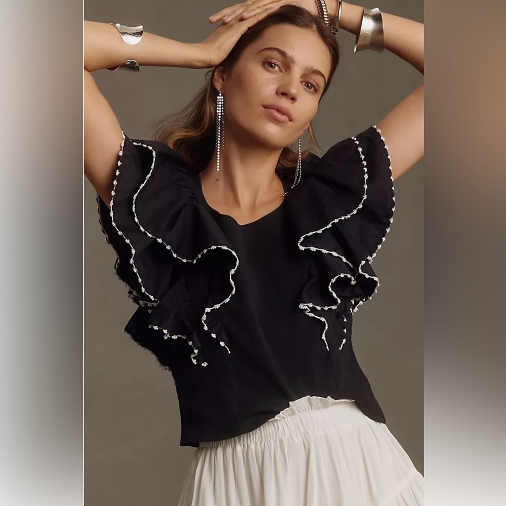 Anthropologie Oversized Ruffles Sleeveless Round Neck Top Size Medium